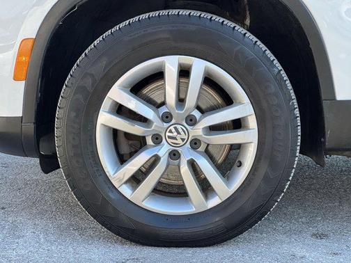 2017 Volkswagen Tiguan 2.0T S 4MOTION