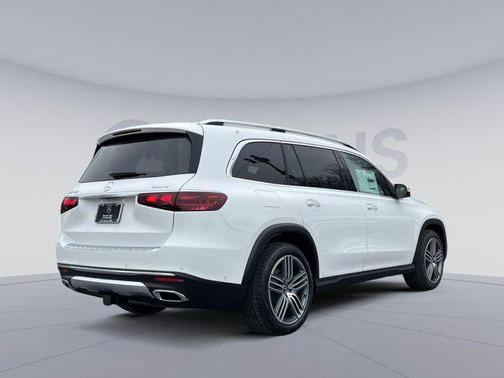 2025 Mercedes-Benz GLS 450 4MATIC
