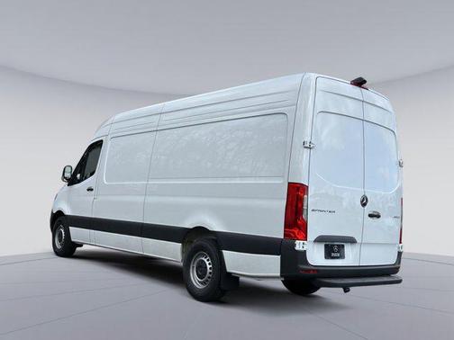 2026 Mercedes-Benz Sprinter 2500 High Roof