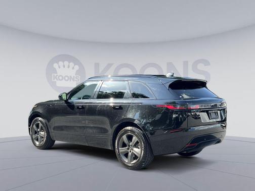 Santorini Black 2025 Land Rover Range Rover Velar P250 SE R-Dynamic