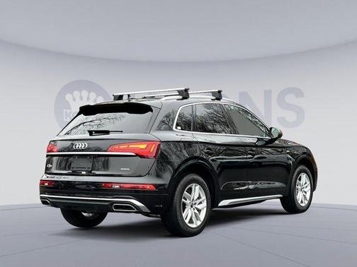 2022 Audi Q5 45 S line Premium