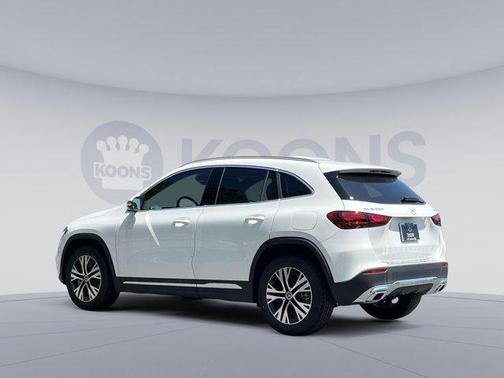 2025 Mercedes-Benz GLA 250 4MATIC