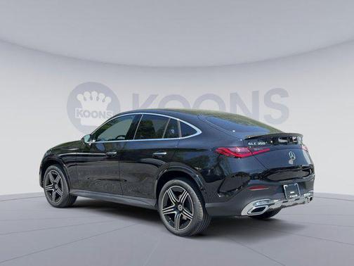Obsidian Black Metallic 2026 Mercedes-Benz GLC 300 4MATIC Coupe