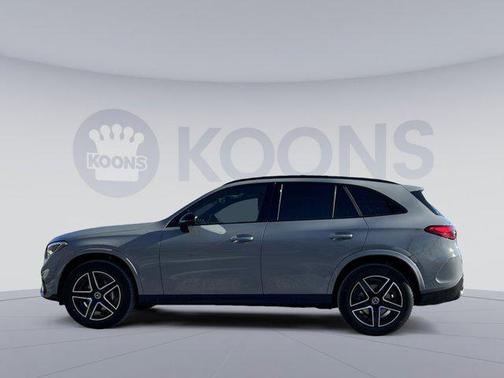 2026 Mercedes-Benz GLC 300 4MATIC