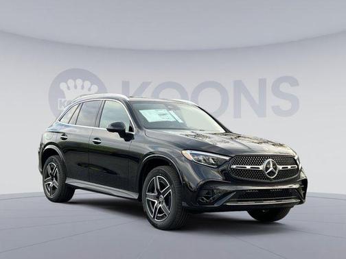 2026 Mercedes-Benz GLC 300 4MATIC