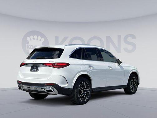 2025 Mercedes-Benz GLC 300 4MATIC