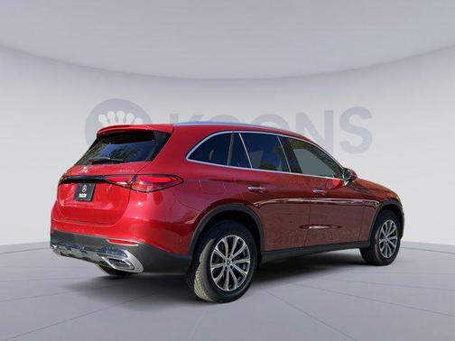 MANUFAKTUR Patagonia Red Metallic 2026 Mercedes-Benz GLC 300 4MATIC