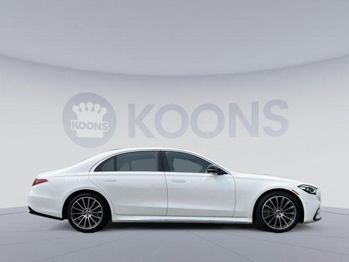 MANUFAKTUR Diamond White 2022 Mercedes-Benz S-Class 4MATIC