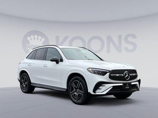 2025 Mercedes-Benz GLC 300 4MATIC