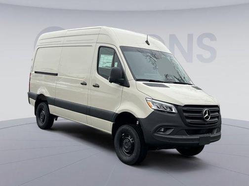 2026 Mercedes-Benz Sprinter 2500 Standard Roof