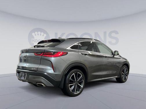 2023 INFINITI QX55 LUXE