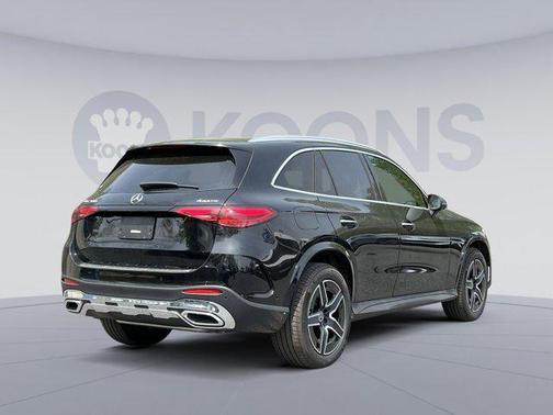 2025 Mercedes-Benz GLC 300 4MATIC