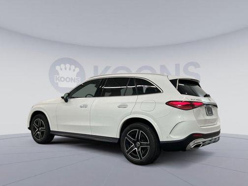2025 Mercedes-Benz GLC 350e Base