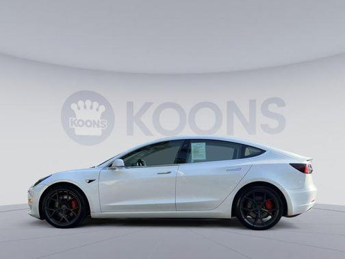 2019 Tesla Model 3 Performance