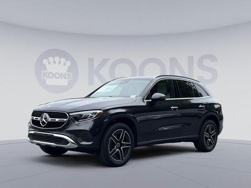 Graphite Grey Metallic 2026 Mercedes-Benz GLC 300 4MATIC