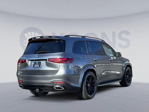 2026 Mercedes-Benz GLS 450 4MATIC