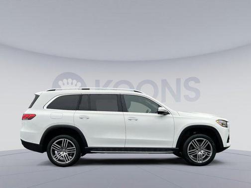 2022 Mercedes-Benz GLS 450 4MATIC