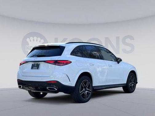 Polar White 2026 Mercedes-Benz GLC 300 4MATIC