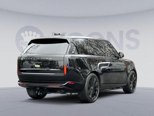 2025 Land Rover Range Rover P530 Autobiography
