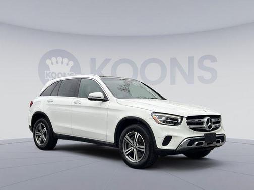 White 2022 Mercedes-Benz GLC 300 4MATIC