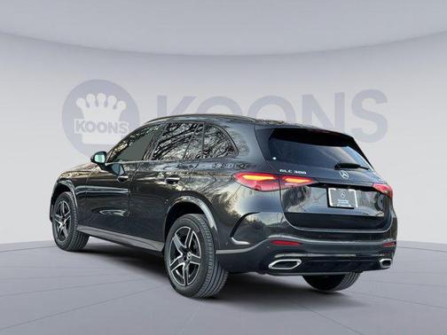 2026 Mercedes-Benz GLC 300 4MATIC
