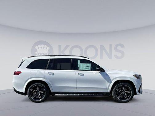 2025 Mercedes-Benz GLS 450 4MATIC