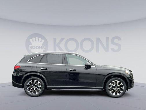 2025 Mercedes-Benz GLC 350e Base