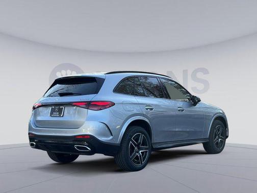 Cirrus Silver Metallic 2026 Mercedes-Benz GLC 300 4MATIC