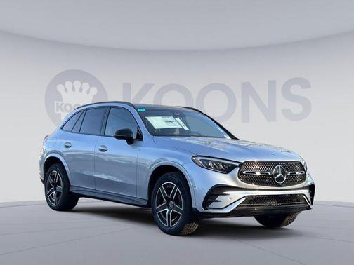 Cirrus Silver Metallic 2026 Mercedes-Benz GLC 300 4MATIC