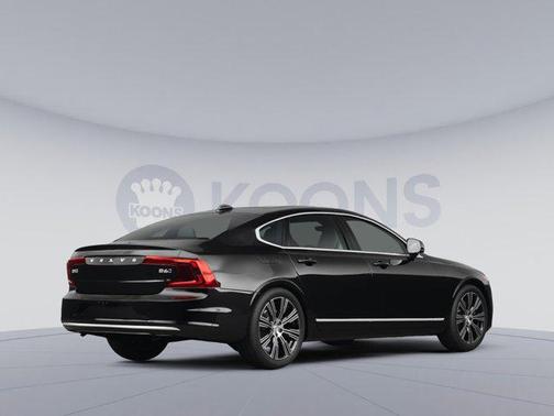 2025 Volvo S90 B6 Plus