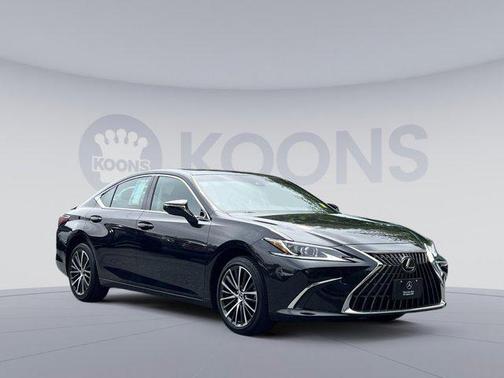 2022 Lexus ES 250 Base