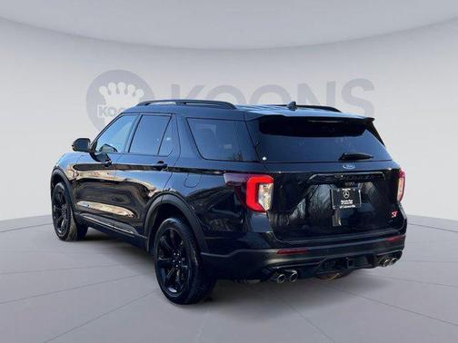 2022 Ford Explorer ST