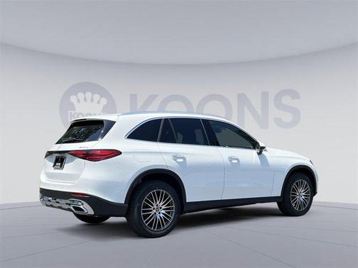 2025 Mercedes-Benz GLC 300 4MATIC