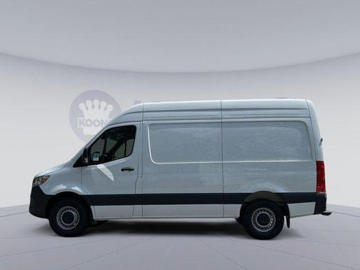 2025 Mercedes-Benz Sprinter 2500 Standard Roof