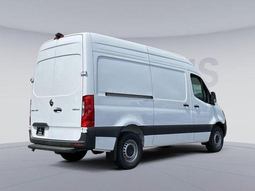 2025 Mercedes-Benz Sprinter 2500 Standard Roof