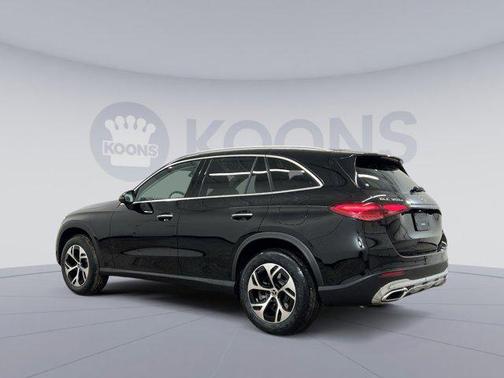 2025 Mercedes-Benz GLC 350e Base