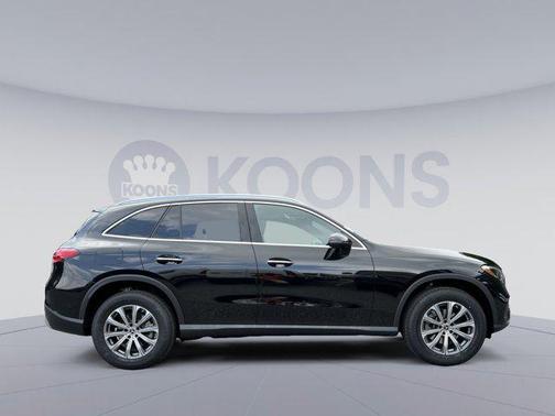 2025 Mercedes-Benz GLC 300 4MATIC