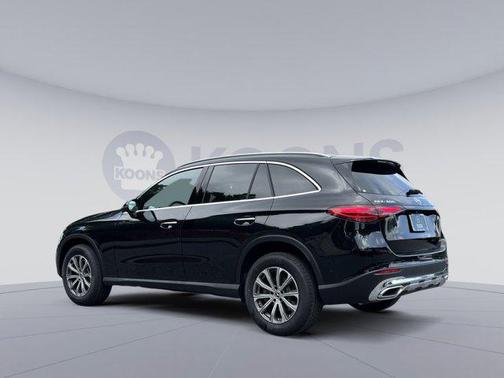 2025 Mercedes-Benz GLC 300 4MATIC