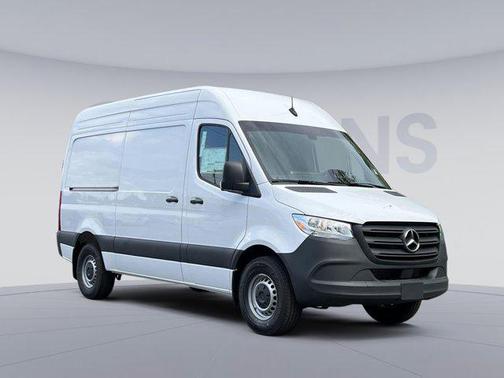 2025 Mercedes-Benz Sprinter 2500 Standard Roof
