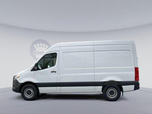 2025 Mercedes-Benz Sprinter 2500 Standard Roof