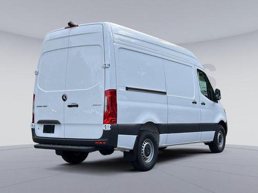 2025 Mercedes-Benz Sprinter 2500 Standard Roof