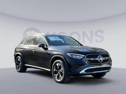 2025 Mercedes-Benz GLC 350e Base
