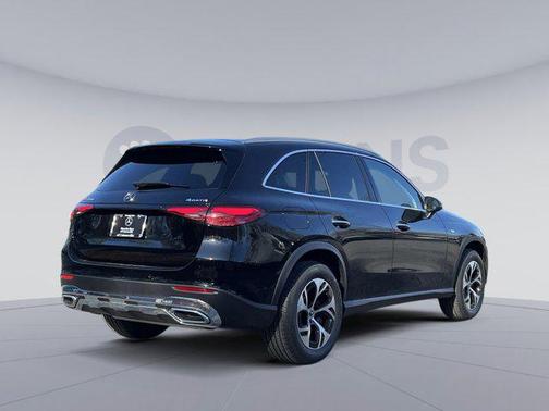 2025 Mercedes-Benz GLC 350e Base