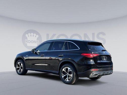 2025 Mercedes-Benz GLC 350e Base