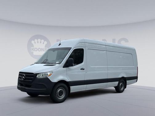 Arctic White 2026 Mercedes-Benz Sprinter 2500 High Roof