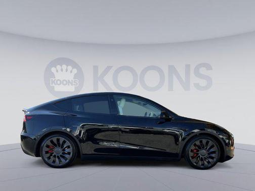 2024 Tesla Model Y Performance Dual Motor All-Wheel Drive