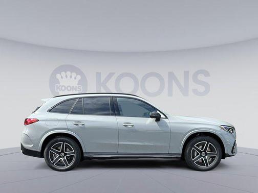 2026 Mercedes-Benz GLC 350e Base