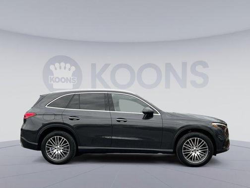 2025 Mercedes-Benz GLC 300 4MATIC