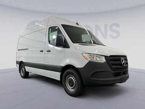 2025 Mercedes-Benz Sprinter 2500 Standard Roof