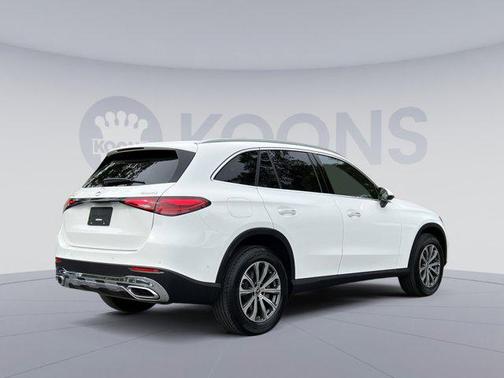 2025 Mercedes-Benz GLC 300 4MATIC